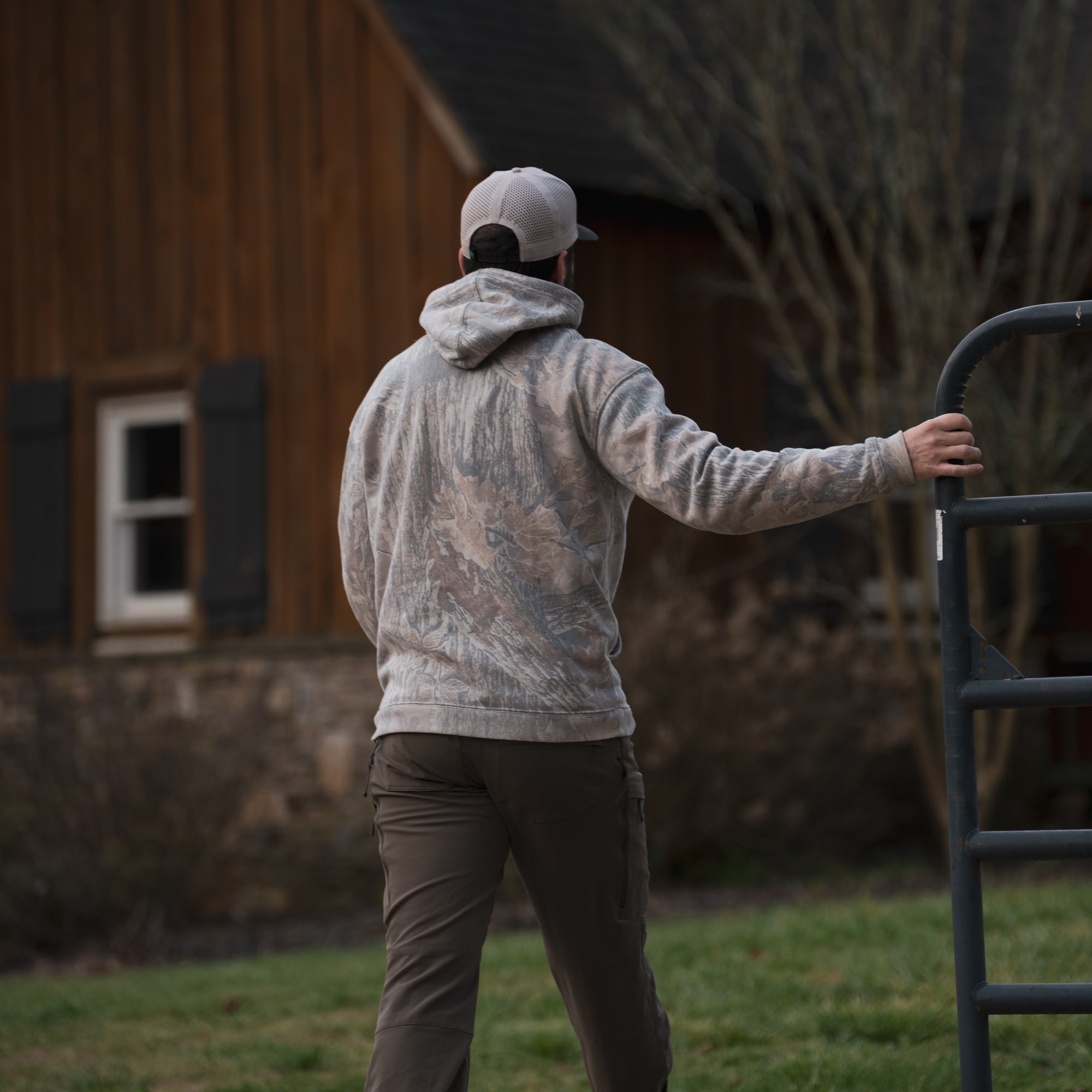 Heritage Hoodie - Realtree Xtra Grey Washed Out
