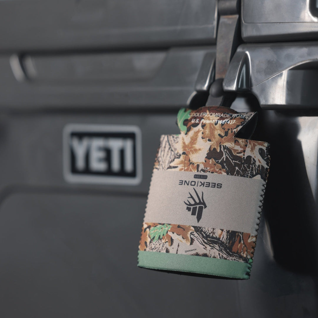 Seek One Magnetic Koozie (Realtree® Advantage Classic®)